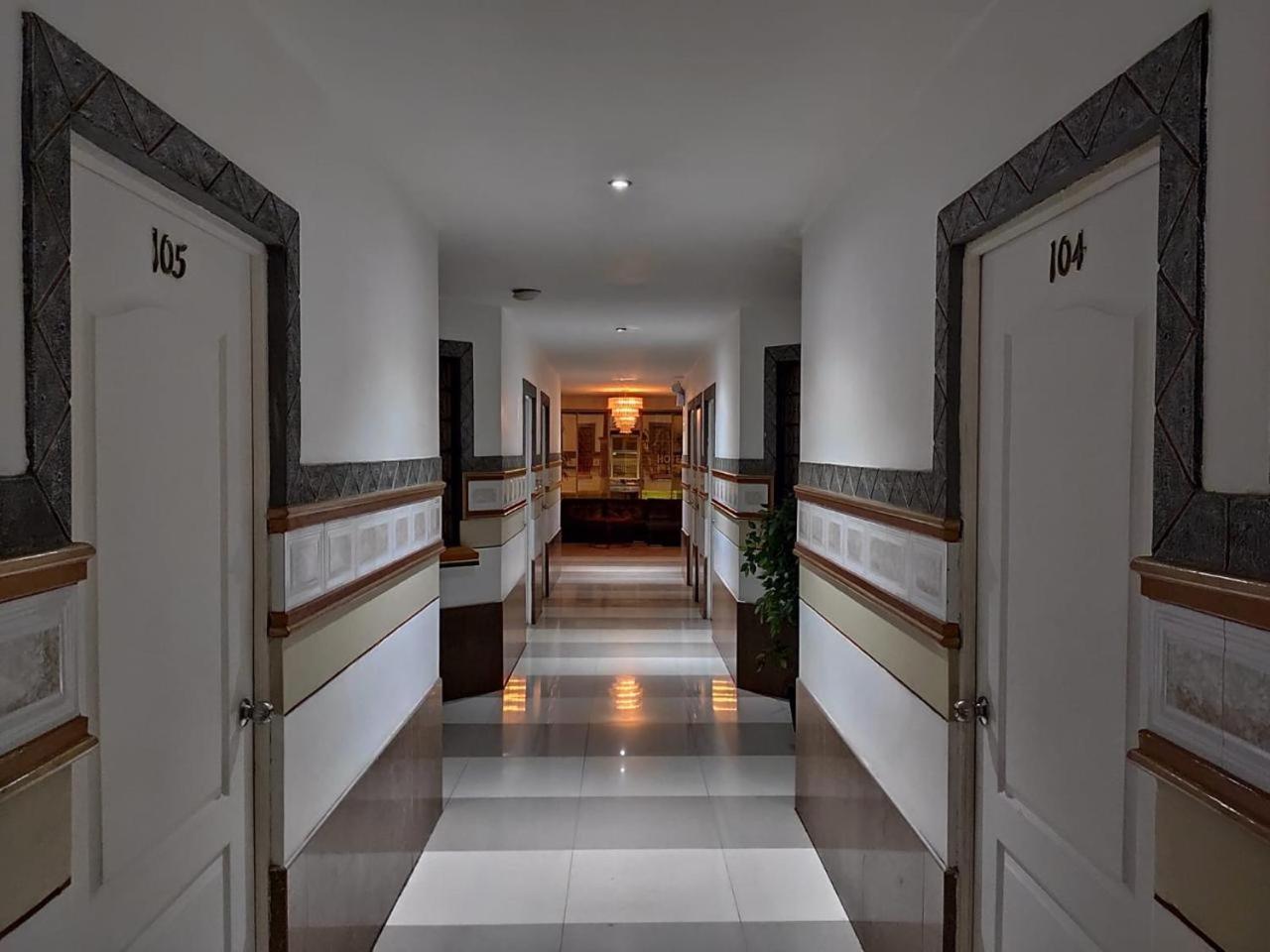 Rizzo Plaza Hotel Tumbes Bagian luar foto