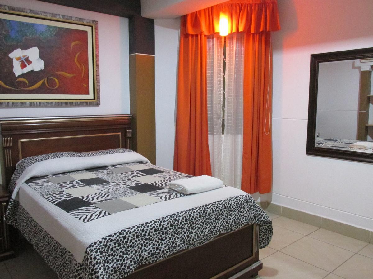 Rizzo Plaza Hotel Tumbes Bagian luar foto