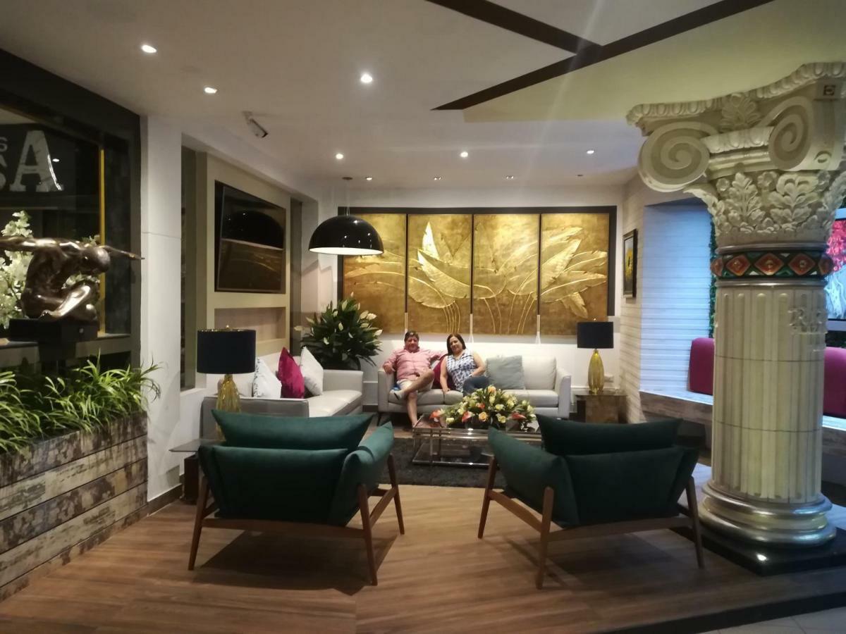 Rizzo Plaza Hotel Tumbes Bagian luar foto
