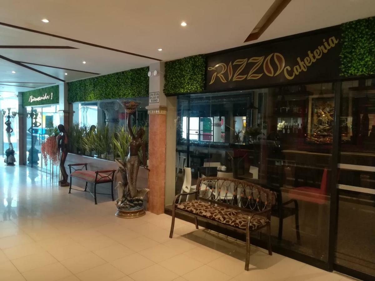 Rizzo Plaza Hotel Tumbes Bagian luar foto